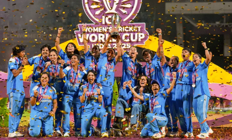 वर्ल्ड कप चैंपियन बेटियों का भव्य स्वागत: