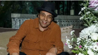 Dharmendra Health Update: बॉलीवुड के ‘ही-मैन’ धर्मेंद्र अस्पताल से डिस्चार्ज, अब घर पर चलेगा इलाज