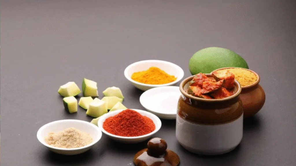 मसाले और अचार बनाना